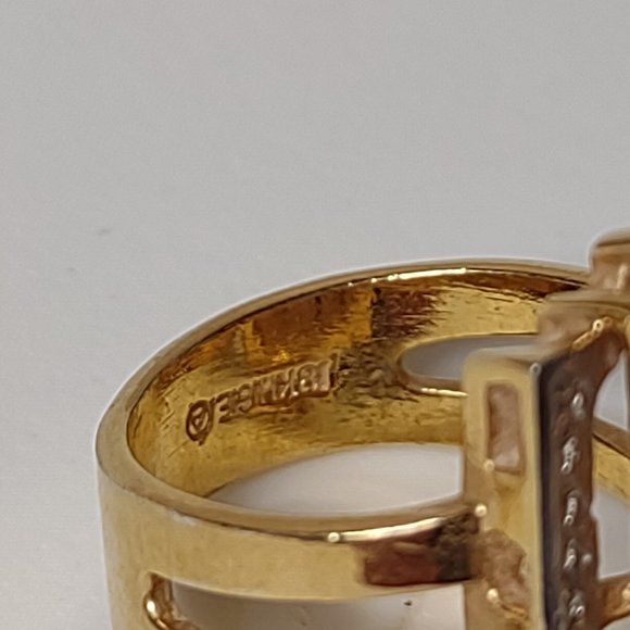 Very Pretty Size 4.75 Two Tone Gold Electroplated Ring - Picture 7 of 13